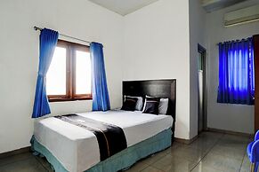 OYO 94818 Sabina House Syariah