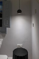 ArtChroma House