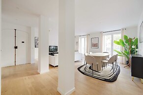 Superb apt A/C - 2br/6p - St Germain-des-pres