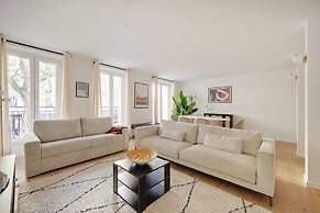 Superb apt A/C - 2br/6p - St Germain-des-pres