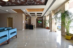 INDRA PALACE
