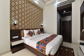 INDRA PALACE