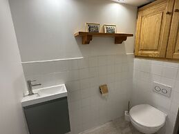 Cosy, Bright Apartment in Allos