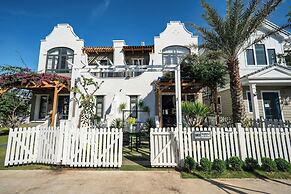Luxury 4 bedroom villa