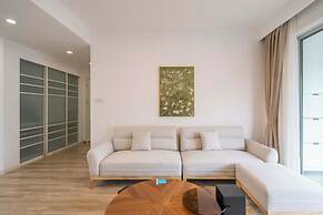 Tyms Family 4BR 2BA APT Residence