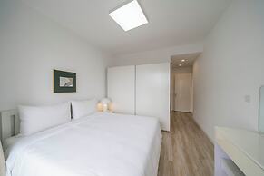 Tyms Family 4BR 2BA APT Residence