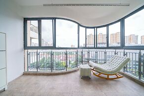 Tyms Family 4BR 2BA APT Residence