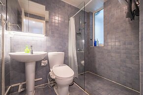 Tyms Xujiahui Elegant 1BR APT