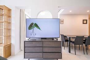 Tyms Xujiahui Elegant 1BR APT