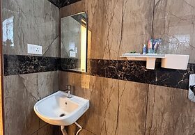 Kaarthik Residency