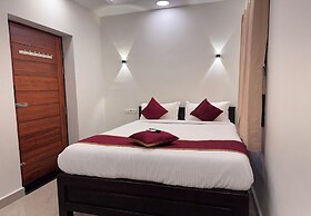 Kaarthik Residency