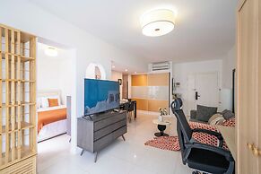 Tyms Xujiahui  Stylish 1BR APT