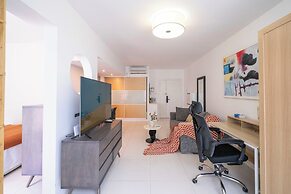 Tyms Xujiahui  Stylish 1BR APT