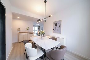 Tyms Spacious 3BR 2BA APT  Laishi Di