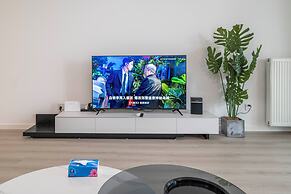 Tyms Spacious 3BR 2BA APT  Laishi Di
