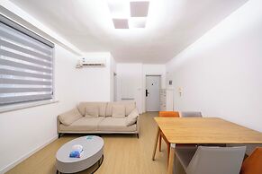 Tyms Xujiahui Premium 3BR 2BA APT