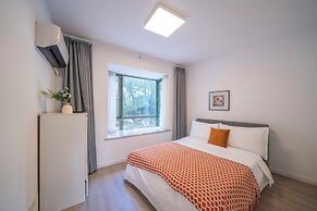 Tyms Family 3BR 2BA APT  Crystal Garden