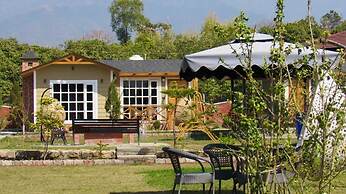 Jolly Retreat