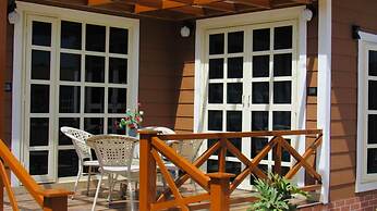 Jolly Retreat