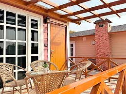 Jolly Retreat