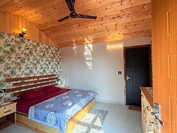 Jolly Retreat
