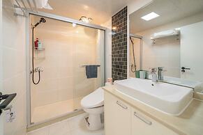 Tyms  2BR APT Hongqiao Paris Classic