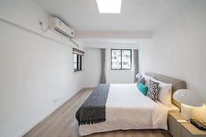 Tyms  2BR APT Hongqiao Paris Classic