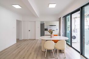 Tyms  2BR APT Hongqiao Paris Classic