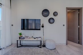 Peninsula Five Residences - Business Bay