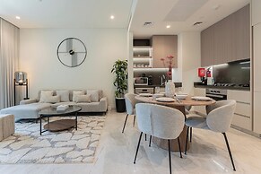 Peninsula Five Residences - Business Bay