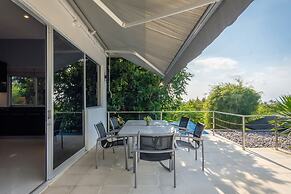 Suluban Cliff Bali Villa