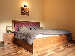 Alooma Valley View Stays
