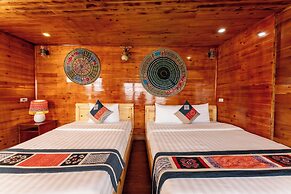 Muong Hoa River View Homestay