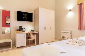 Syraka Hotel LR Collection