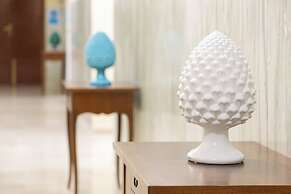 Syraka Hotel LR Collection
