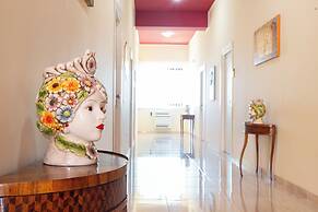 Syraka Hotel LR Collection