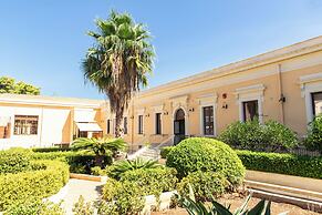 Syraka Hotel LR Collection