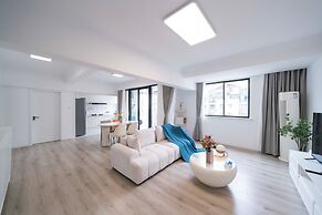 Tyms Parisian 2BR APT  Paris Classic