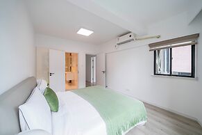 Tyms Parisian 2BR APT  Paris Classic