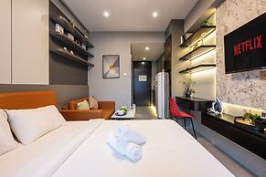 M Residence-Cozy Stay by Soben Homes
