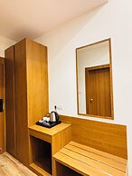 Arth Suites Lucknow Gomti Nagar