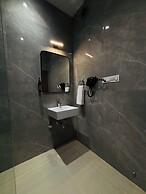 Arth Suites Lucknow Gomti Nagar