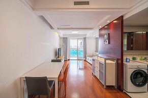 Tyms Xujiahui Modern 1BR APT