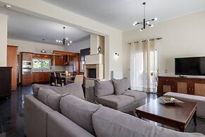 Leone Luxury Villa Georgia