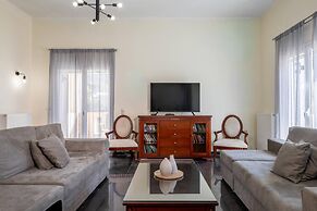 Leone Luxury Villa Giota