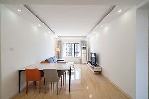 Tyms 2BR APT Xujiahui Dacheng Residence