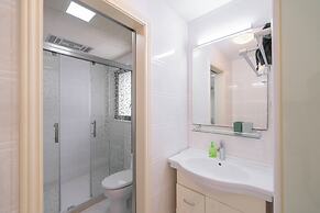Tyms 2BR APT Xujiahui Dacheng Residence