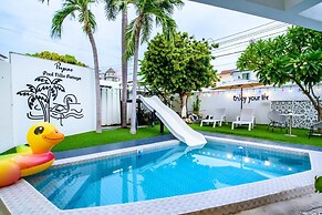 Cozy 6BR Pool Villa Close to Beach CP6