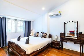 Cozy 6BR Pool Villa Close to Beach CP6
