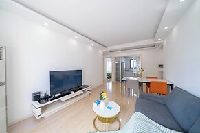 Tyms Modern 2BR APT Xujiahui Dacheng
